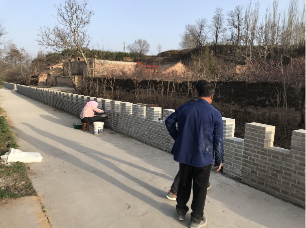 文明创建我先行——MK在线积极提升包抓共建村社人居环境(图2)