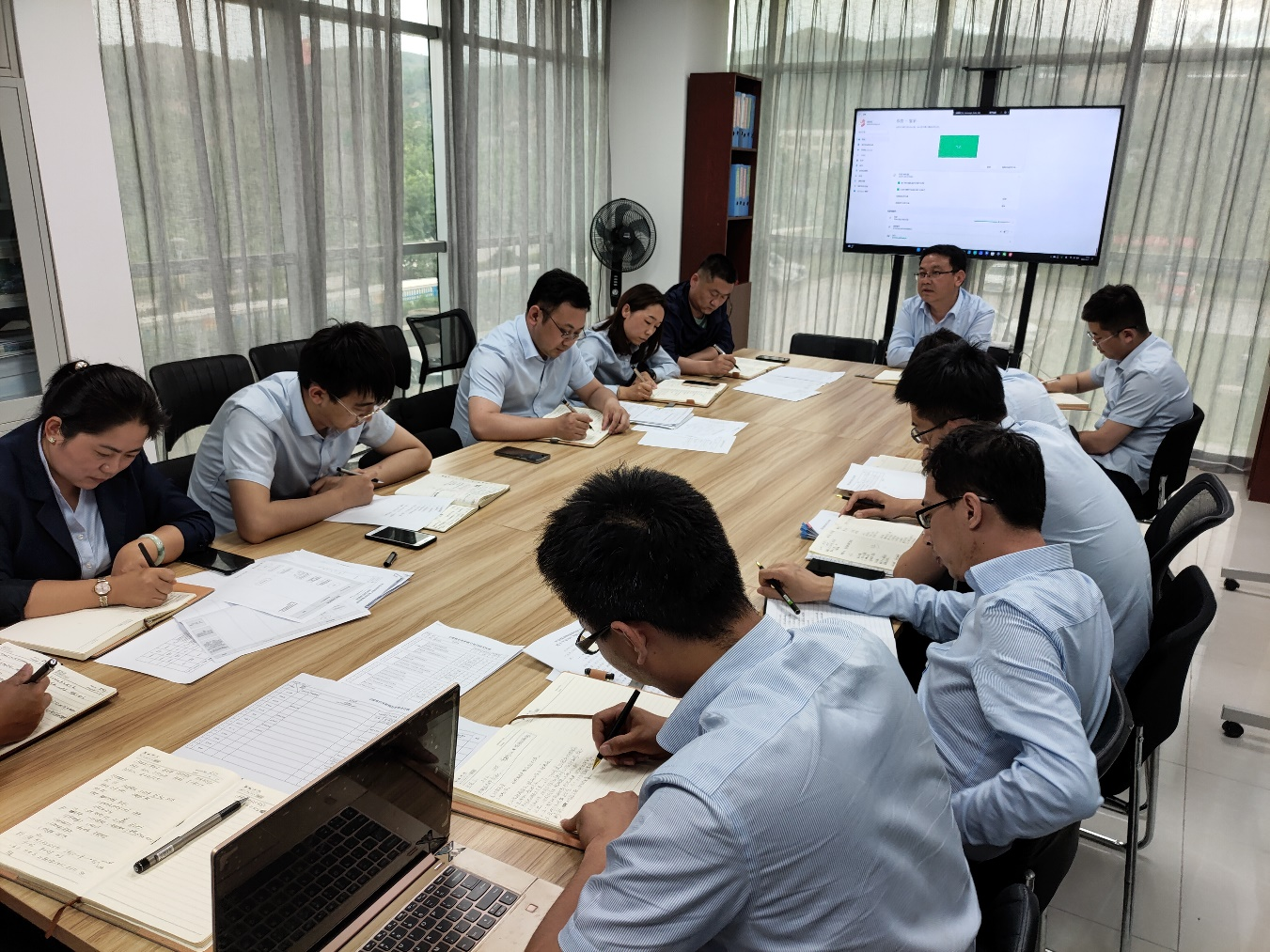 MK在线平煤机公司开展作风集中整顿月活动第二期工作总结(图1)