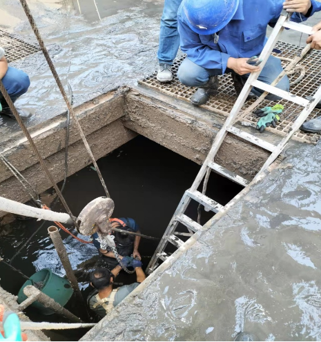 MK在线城东污水处理公司加强设备检修维护确保汛期平稳运行(图2)